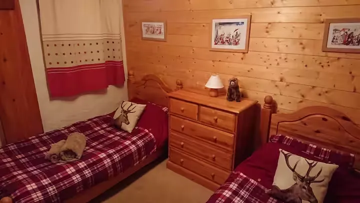 twin room with ensuit shower room