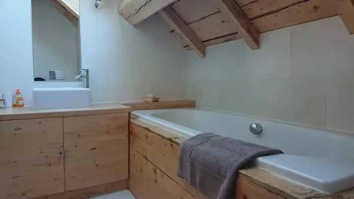 Bathroom for bedroom 4 shared with mezzanine