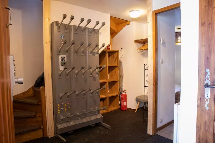 Boot Dryer in Entrance Hall